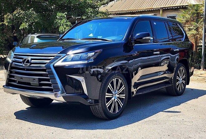 Lexus LX 450d 2018, 180,000 km - 4.5 л - Bakı