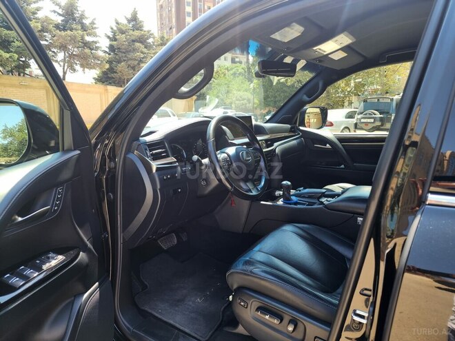Lexus LX 450d 2018, 180,000 km - 4.5 л - Bakı