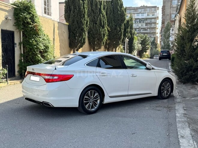 Hyundai Grandeur 2015, 250,000 km - 2.2 l - Bakı