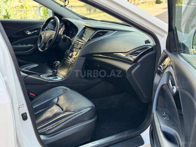 Hyundai Grandeur 2015, 250,000 km - 2.2 l - Bakı