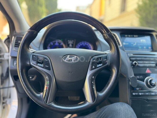 Hyundai Grandeur 2015, 250,000 km - 2.2 l - Bakı