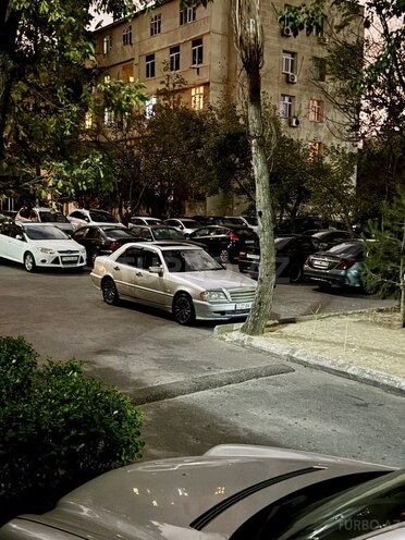 Mercedes C 280 1998, 498,431 km - 2.8 l - Bakı