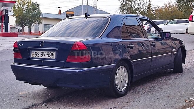 Mercedes C 240 1999, 422,000 km - 2.4 l - Şəki