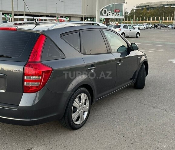 Kia  2009, 239,000 km - 1.6 l - Bakı