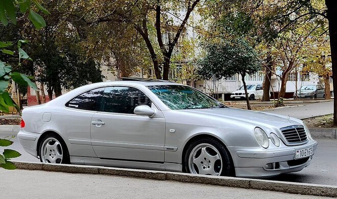 Mercedes  1998, 400,000 km - 2.3 l - Bakı