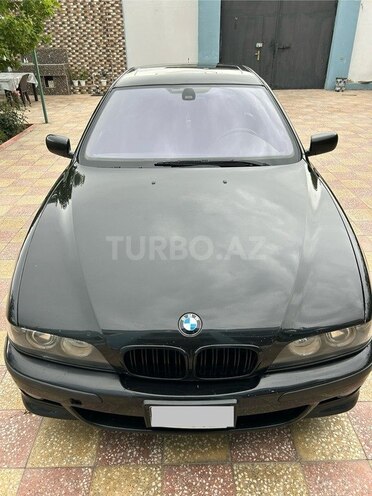 BMW 525 2001, 319,000 km - 2.5 l - Bakı