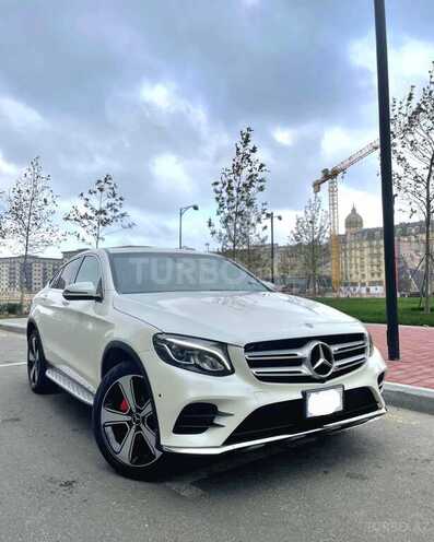 Mercedes GLC 300 4MATIC Coupe 2017, 121,000 km - 2.0 л - Bakı