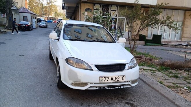 Daewoo Gentra 2013, 402,000 km - 1.5 l - Bakı