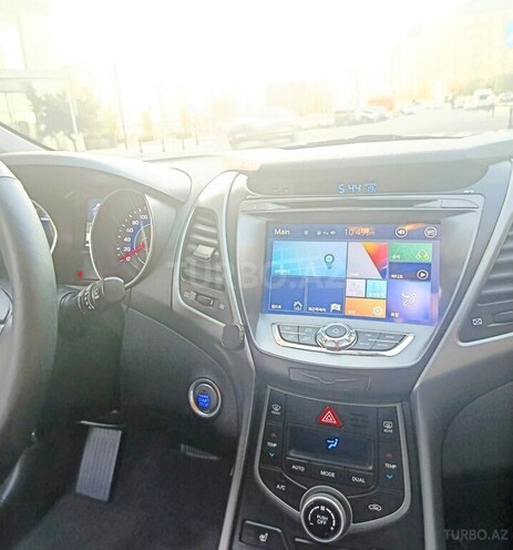 Hyundai Avante 2015, 157,000 km - 1.6 l - Bakı