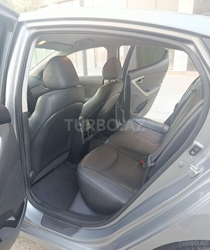 Hyundai Avante 2015, 157,000 km - 1.6 l - Bakı