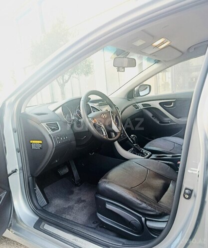 Hyundai Avante 2015, 157,000 km - 1.6 l - Bakı