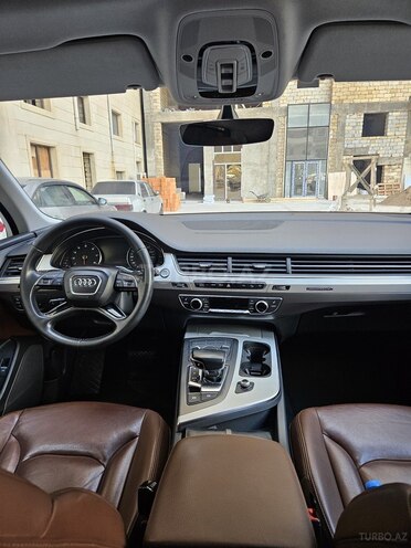 Audi Q7 2018, 180,000 km - 2.0 l - Bakı