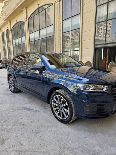 Audi Q7 2018, 180,000 km - 2.0 l - Bakı