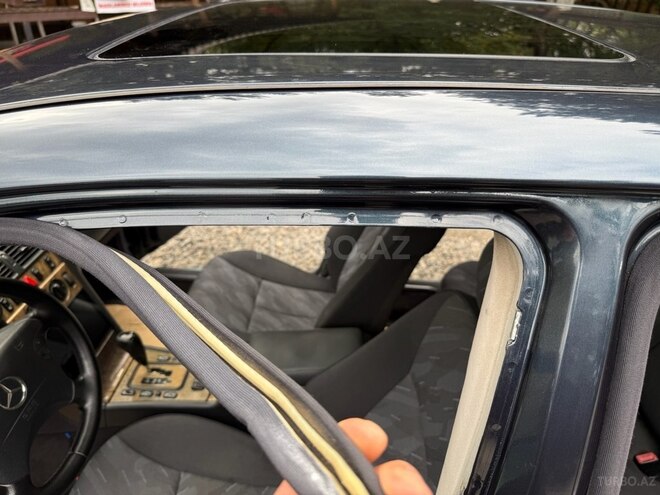 Mercedes E 240 2000, 294,514 km - 2.4 л - Masallı