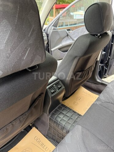 Mercedes E 240 2000, 294,514 km - 2.4 л - Masallı