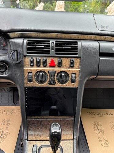 Mercedes E 240 2000, 294,514 km - 2.4 л - Masallı