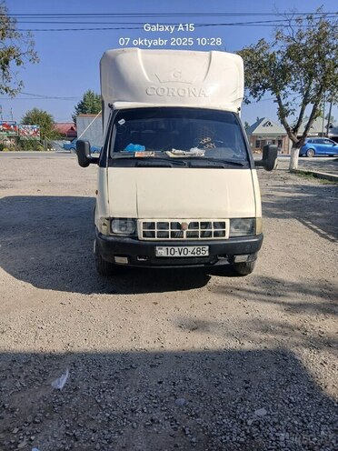 GAZ  2000, 123,456 km - 2.4 l - Salyan