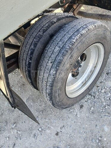 GAZ  2000, 123,456 km - 2.4 l - Salyan