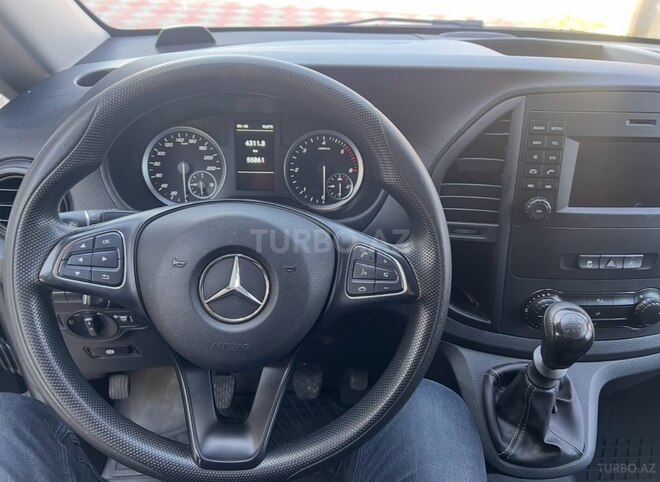 Mercedes  2020, 56,000 km - 2.1 l - Bakı