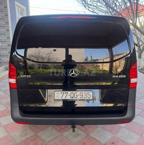 Mercedes  2020, 56,000 km - 2.1 l - Bakı