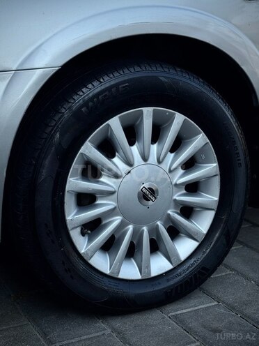 Nissan Sunny 2006, 370,000 km - 1.3 л - Bakı