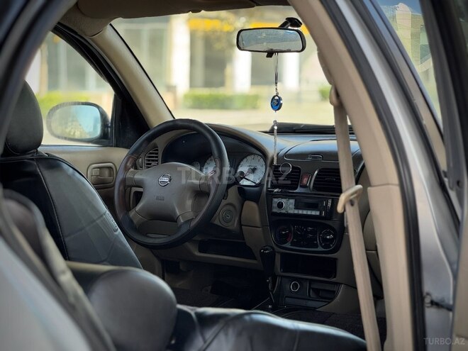 Nissan Sunny 2006, 370,000 km - 1.3 л - Bakı