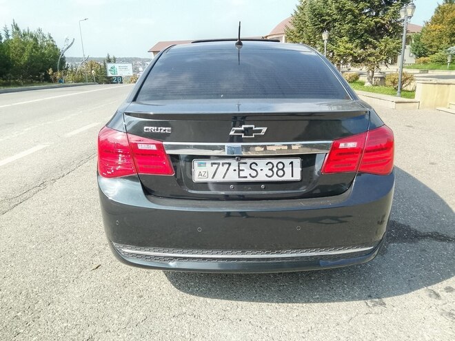 Chevrolet Cruze 2011, 410,000 km - 1.4 l - Qusar