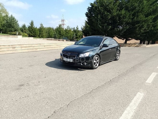 Chevrolet Cruze 2011, 410,000 km - 1.4 l - Qusar
