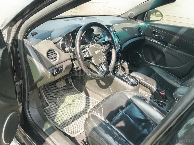 Chevrolet Cruze 2011, 410,000 km - 1.4 l - Qusar