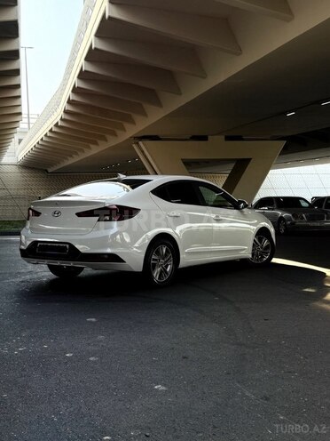 Hyundai Elantra 2019, 103,000 km - 2.0 l - Bakı