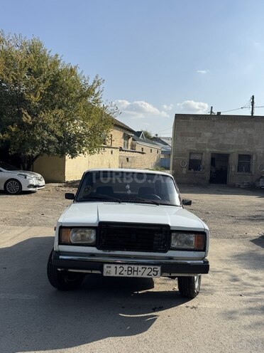 LADA (VAZ) 2107 2005, 270,000 km - 1.6 л - Yevlax