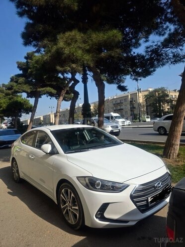 Hyundai Avante 2018, 186,525 km - 1.6 l - Bakı