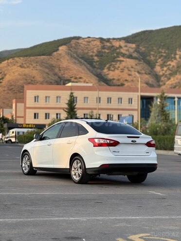 Ford Focus 2013, 158,500 km - 1.6 л - Şəki