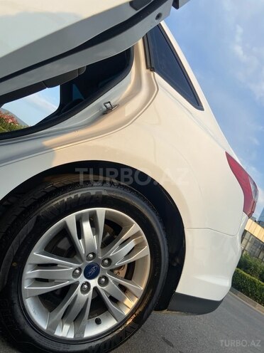 Ford Focus 2013, 158,500 km - 1.6 л - Şəki