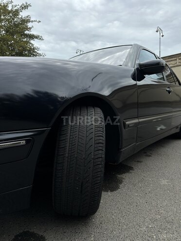 Mercedes E 270 2000, 550,000 km - 2.7 l - Bakı