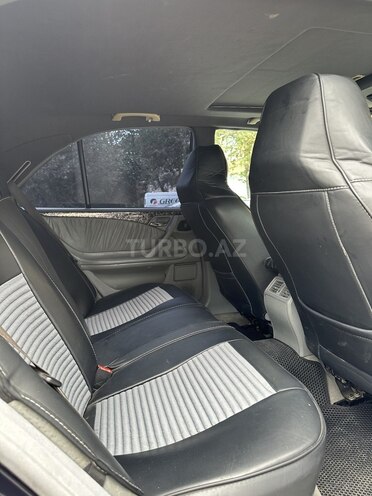 Mercedes E 270 2000, 550,000 km - 2.7 l - Bakı