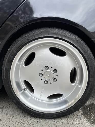 Mercedes E 270 2000, 550,000 km - 2.7 l - Bakı