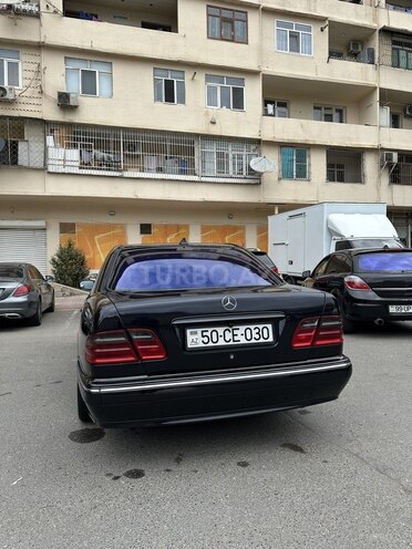 Mercedes E 270 2000, 550,000 km - 2.7 l - Bakı