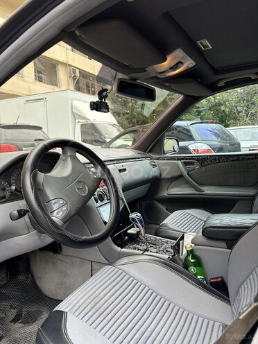 Mercedes E 270 2000, 550,000 km - 2.7 l - Bakı