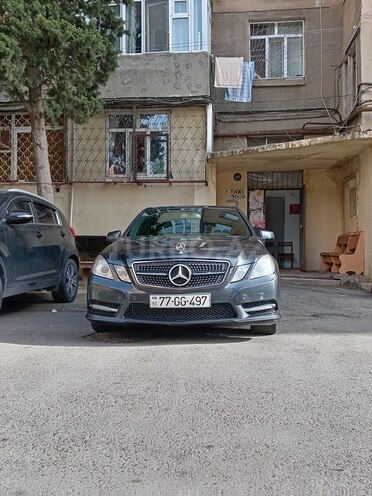 Mercedes E 220 2012, 313,000 km - 2.1 l - Bakı