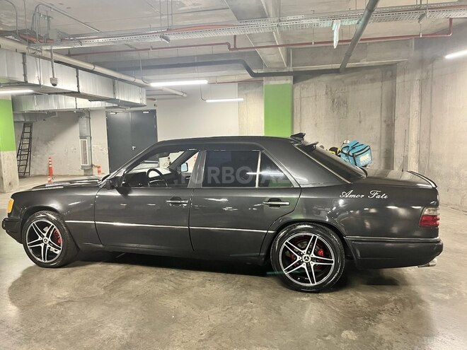 Mercedes E 220 1995, 400,000 km - 2.2 l - Bakı