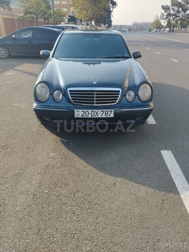 Mercedes E 200 1999, 219,780 km - 2.0 l - Gəncə