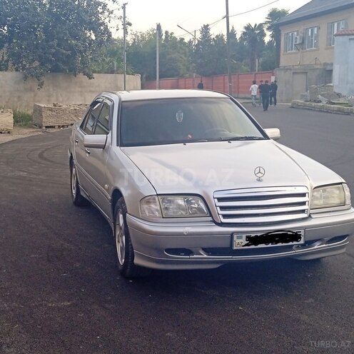 Mercedes C 200 2000, 260,000 km - 2.0 l - Masallı