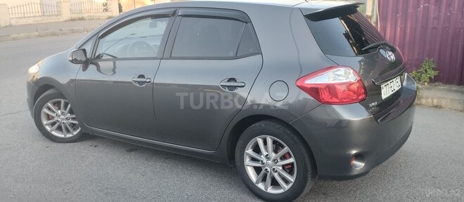 Toyota Auris 2011, 224,000 km - 1.4 l - Bakı