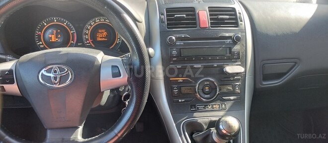 Toyota Auris 2011, 224,000 km - 1.4 l - Bakı