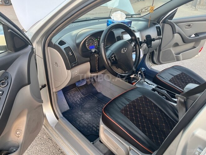 Hyundai Avante-5