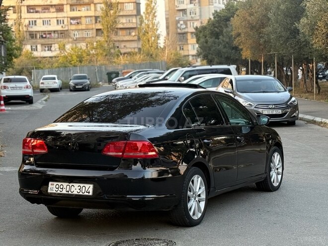 Volkswagen Passat 2013, 247,000 km - 1.8 l - Bakı