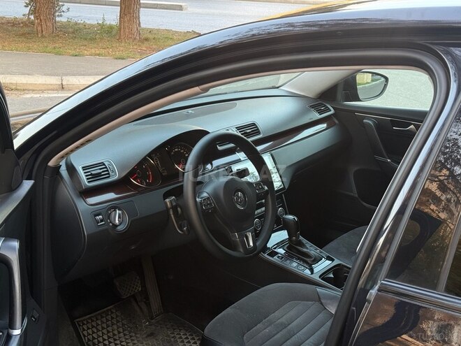 Volkswagen Passat 2013, 247,000 km - 1.8 l - Bakı