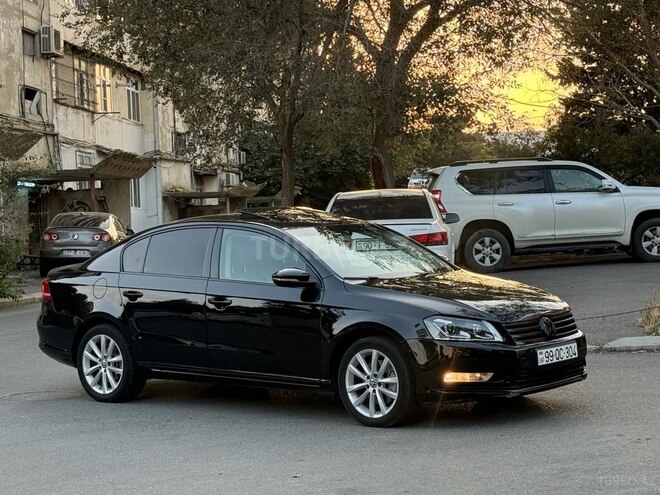 Volkswagen Passat 2013, 247,000 km - 1.8 l - Bakı