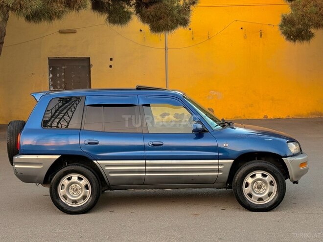 Toyota RAV4 1996, 270,000 km - 2.0 л - Bakı